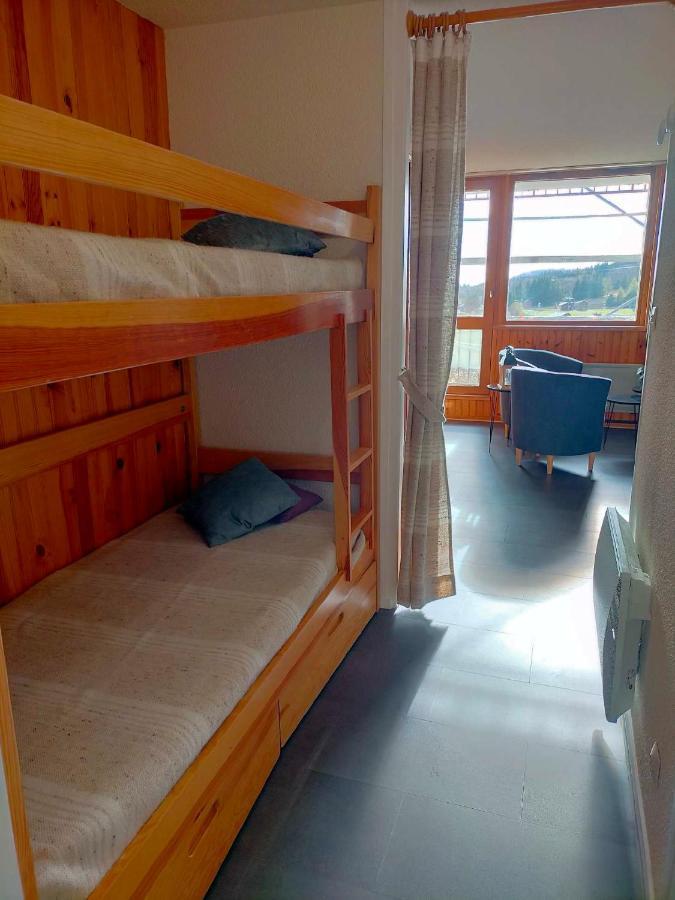 Appartement Situe En Plein Centre A Deux Pas Des Pistes. 베세-에-생타나스타시 외부 사진
